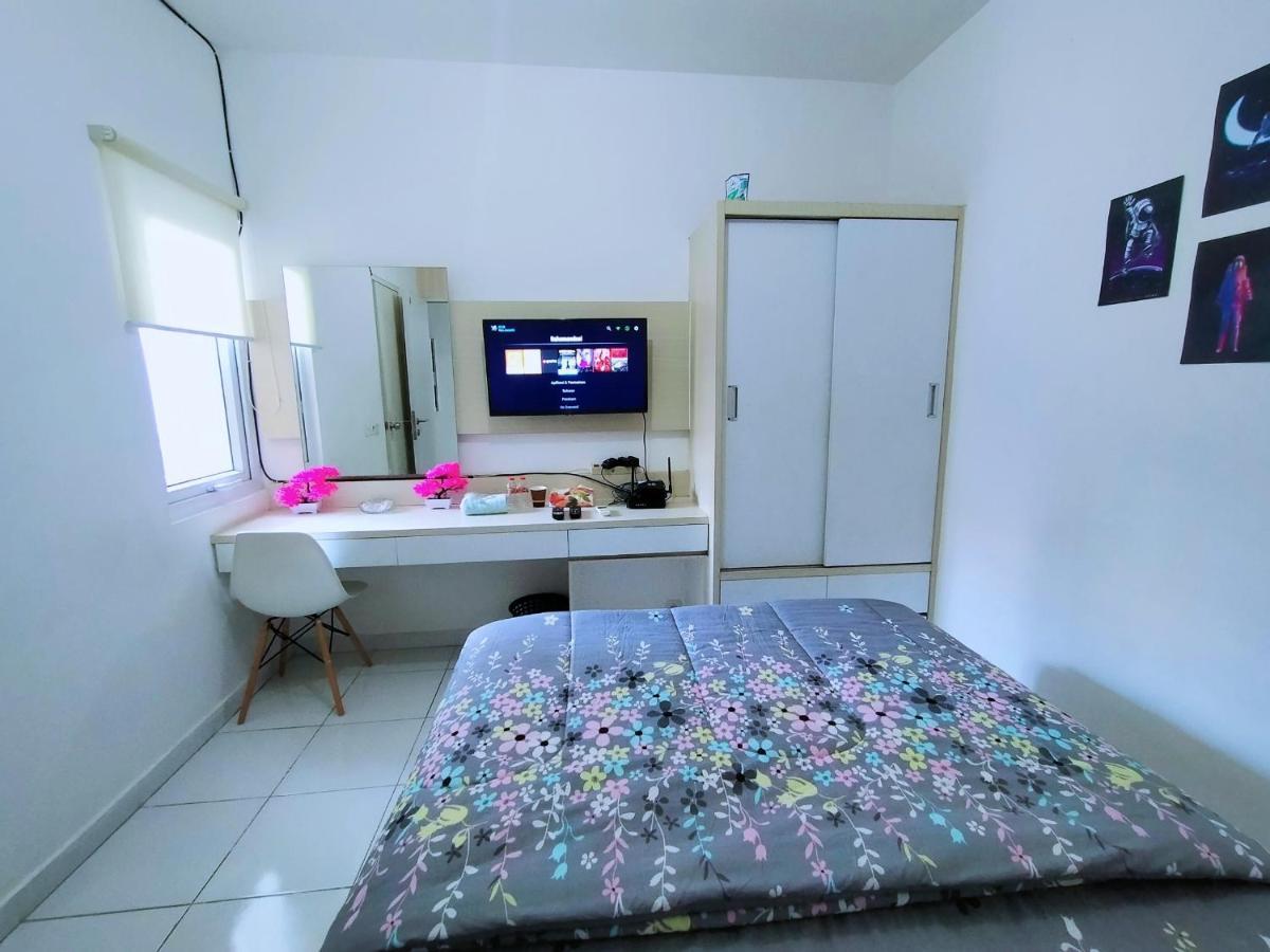 Aero Room Tangerang Exterior foto