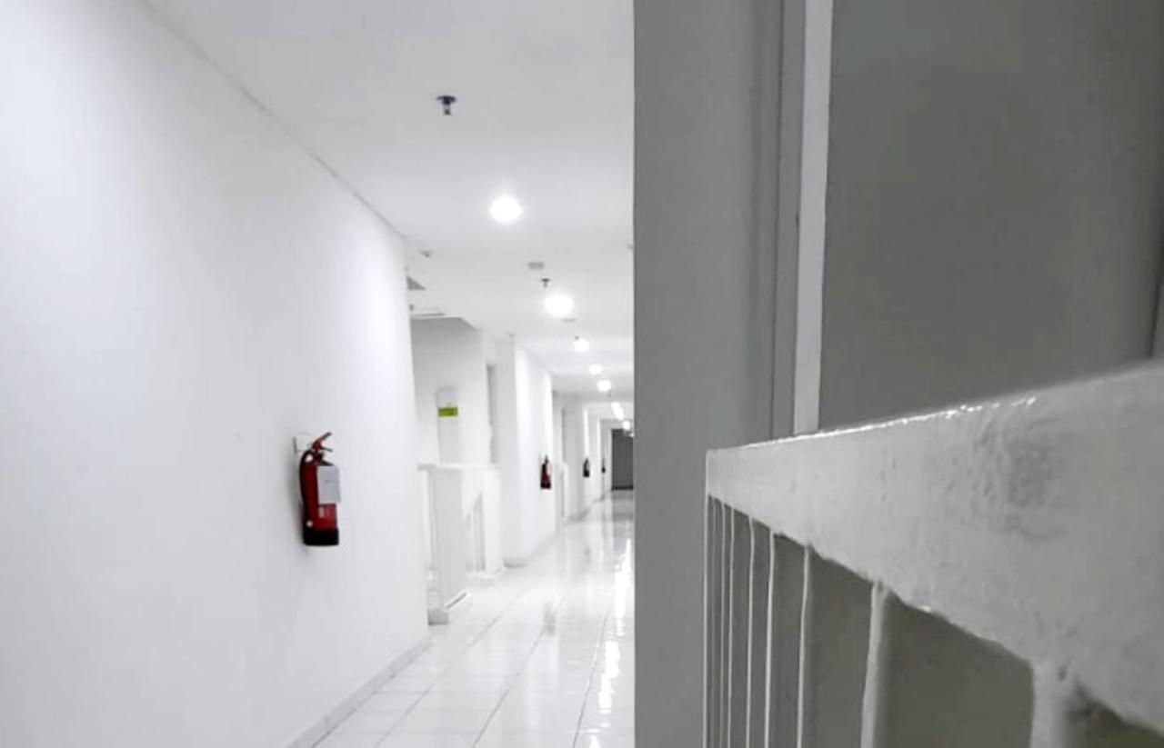 Aero Room Tangerang Exterior foto